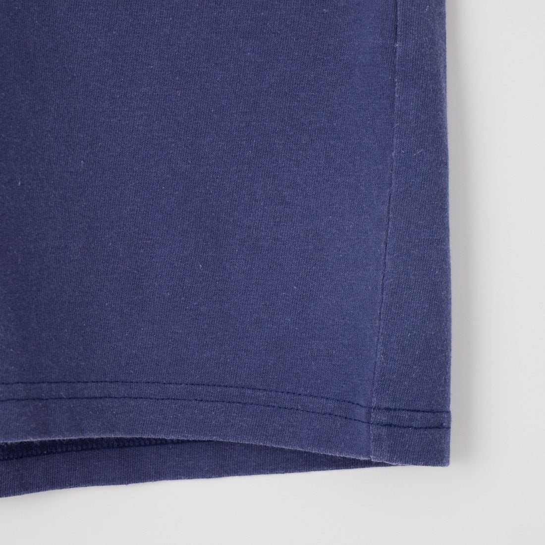 Name. [ネーム] WE ARE ALL ALONE ルーズフィットプリントTシャツ [NMCU-058] BLUE