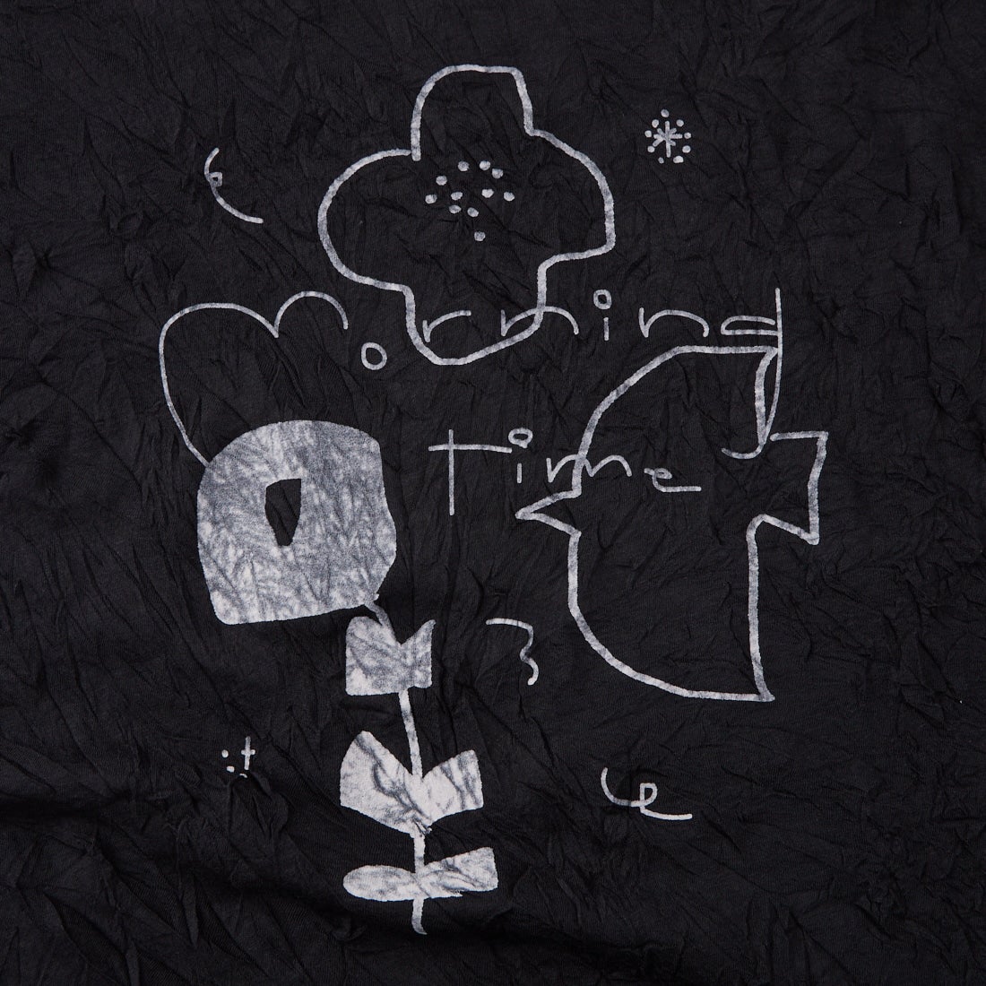 tumugu: [ツムグ] ワッシャーライト プリントTシャツ [TC26209] 99 BLACK