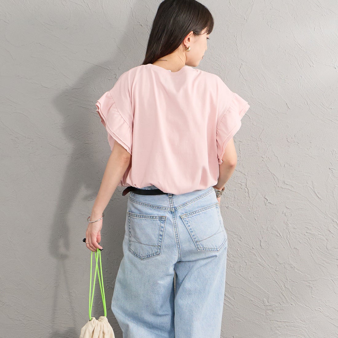 THE FOX [ザフォックス] 別注 ワンポイントロゴ 袖フリルカットソー [JFL26SS-08-JF] PINK &&モデル身長：150cm 着用サイズ：F&&