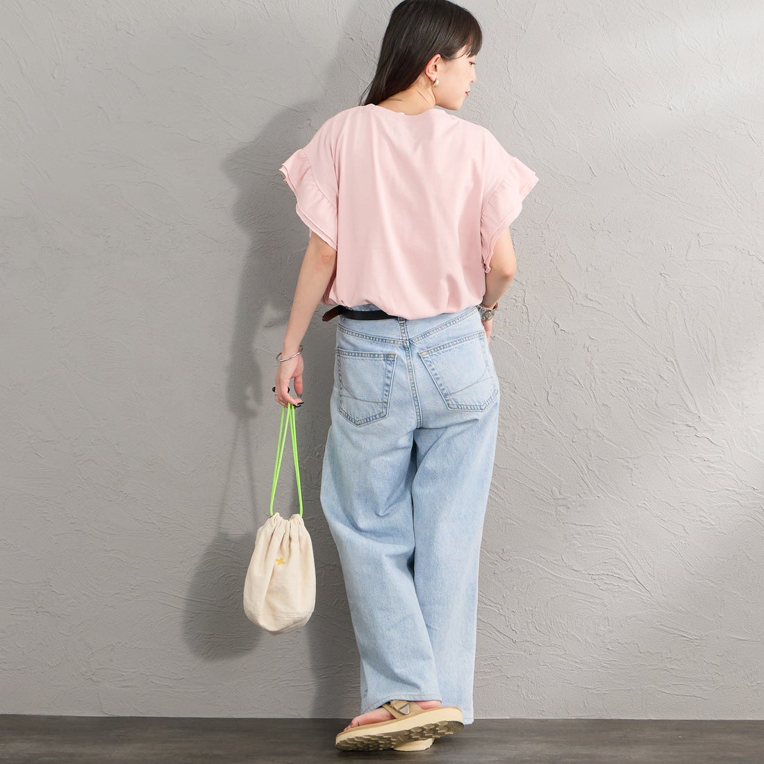 THE FOX [ザフォックス] 別注 ワンポイントロゴ 袖フリルカットソー [JFL26SS-08-JF] PINK &&モデル身長：150cm 着用サイズ：F&&