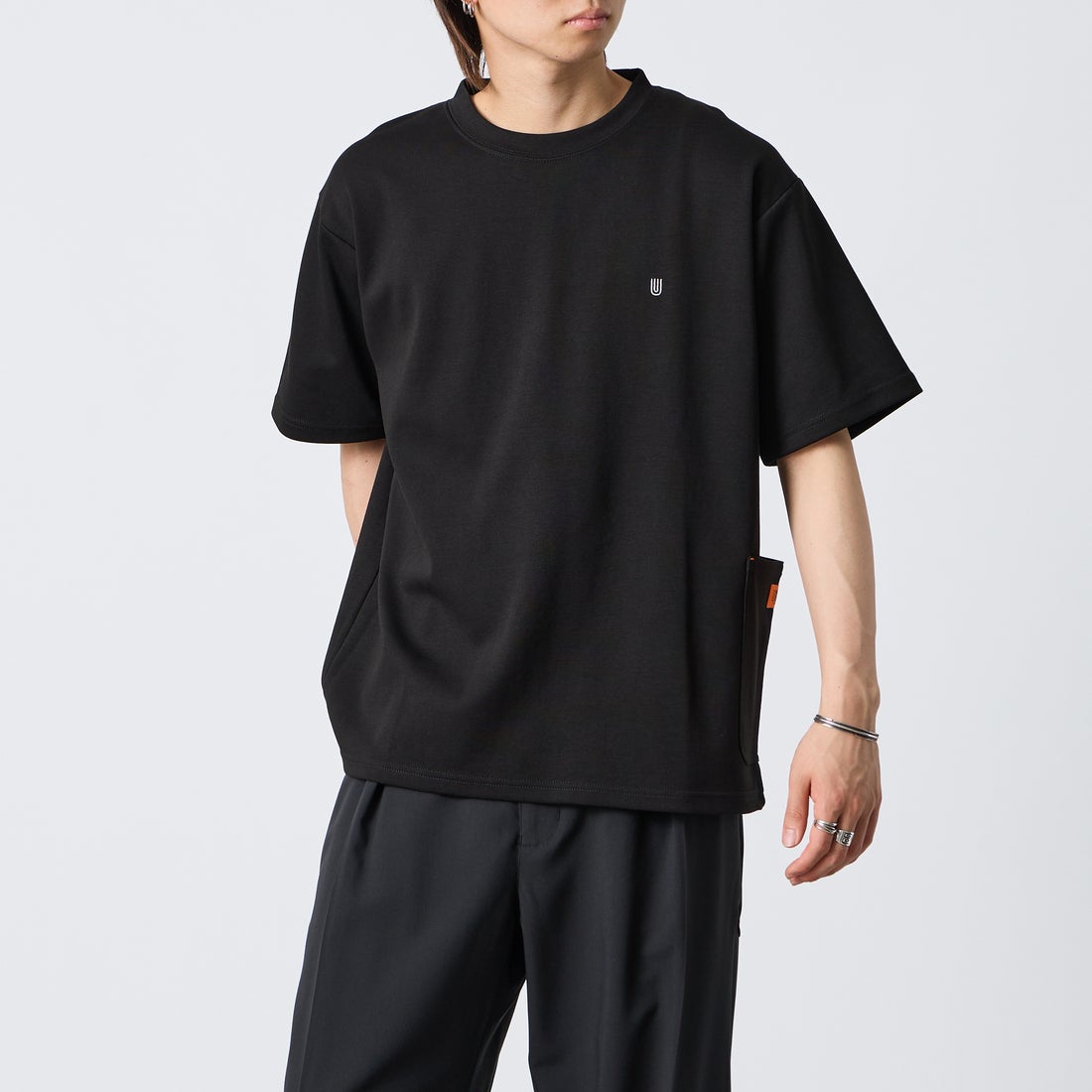 BLACK&&モデル身長：177cm 着用サイズ：L&&