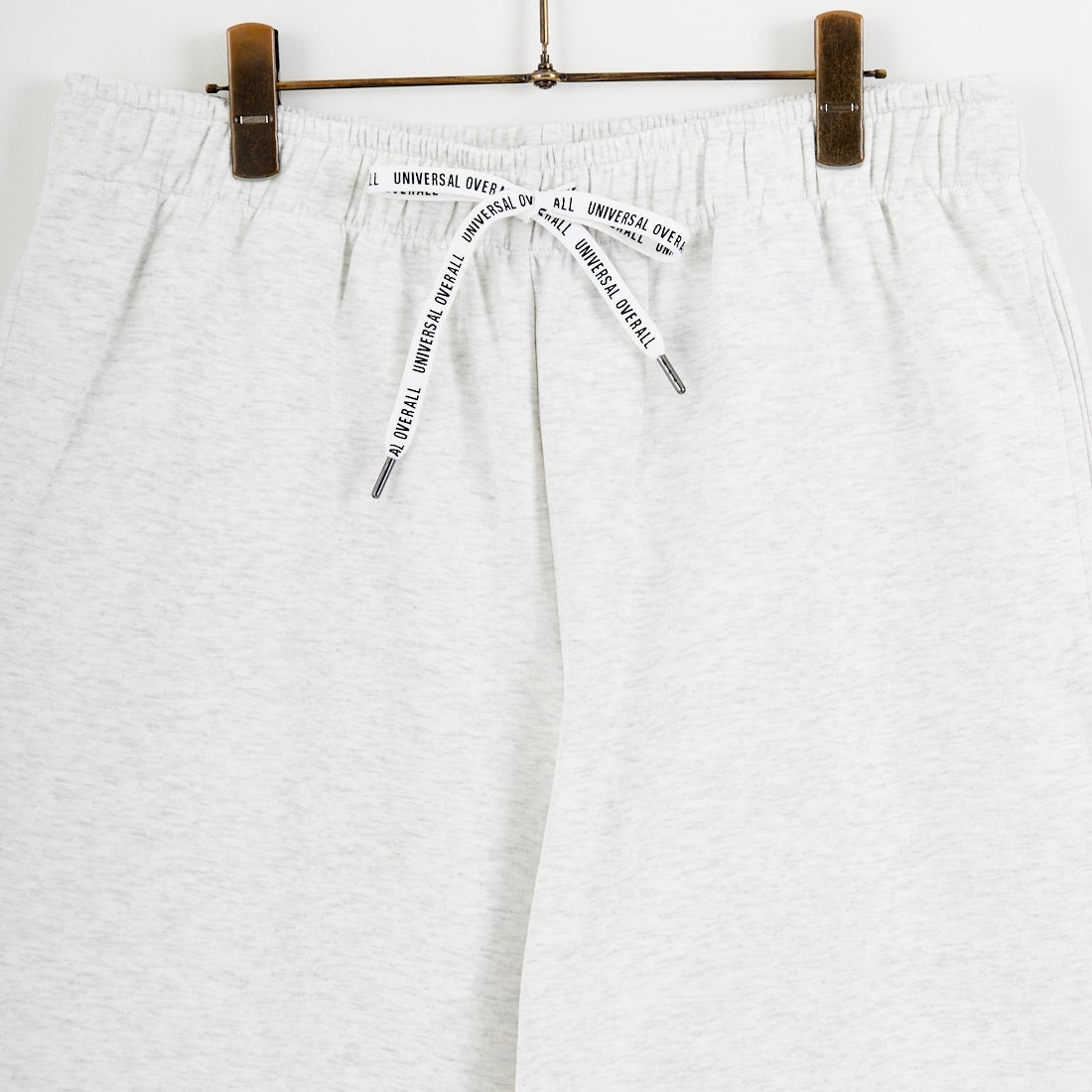 UNIVERSAL OVERALL [ユニバーサルオーバーオール] 別注 ワンポイントロゴ ポンチショートパンツ [U2611661IN-JF] ASH