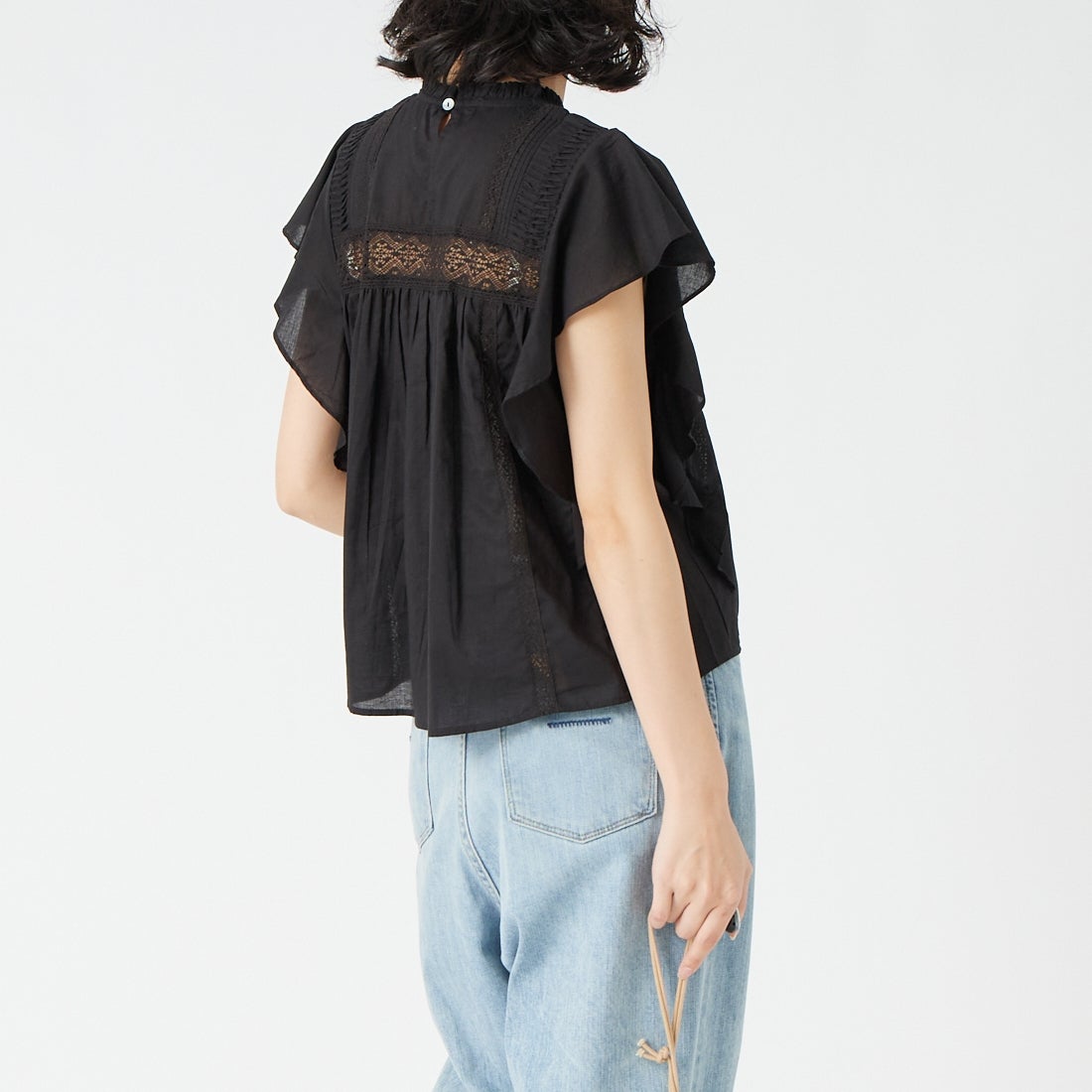 Jeans Factory Clothes [ジーンズファクトリークローズ] コットンフリルブラウス [25588-BJ] BLACK &&モデル身長：162cm 着用サイズ：F&&