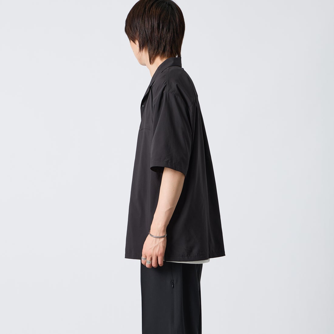 NANGA [ナンガ] PLC エクスカーション ショートスリーブシャツ [N2610-1J120A] BLK &&モデル身長：177cm 着用サイズ：L&&