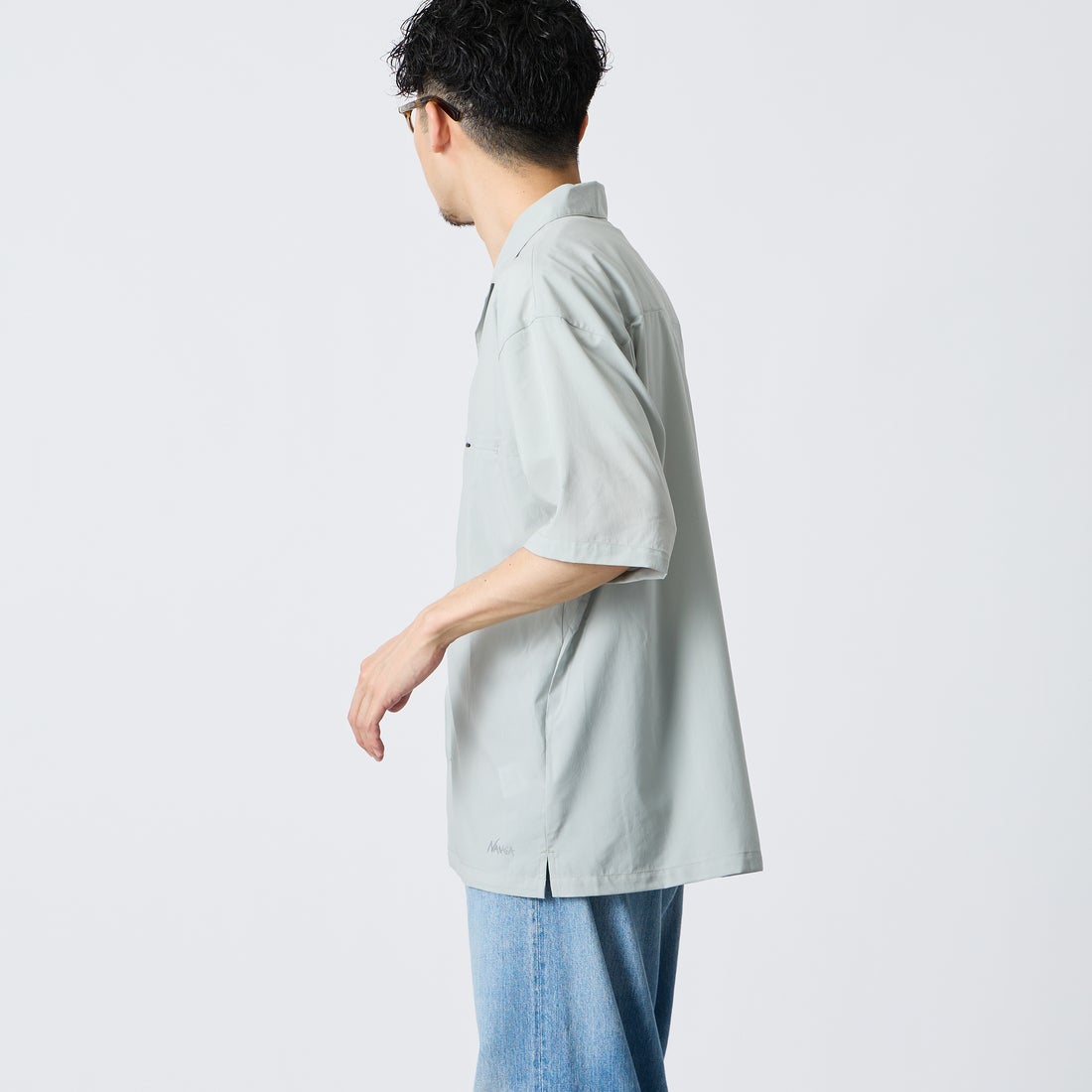 NANGA [ナンガ] PLC エクスカーション ショートスリーブシャツ [N2610-1J120A] I.GRY &&モデル身長：168cm 着用サイズ：M&&