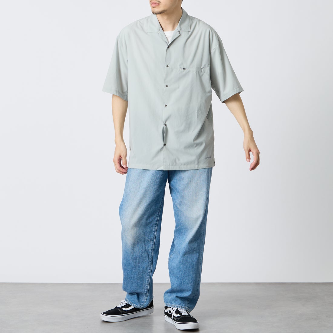 NANGA [ナンガ] PLC エクスカーション ショートスリーブシャツ [N2610-1J120A] I.GRY &&モデル身長：168cm 着用サイズ：M&&