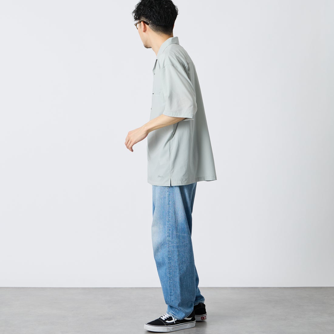 NANGA [ナンガ] PLC エクスカーション ショートスリーブシャツ [N2610-1J120A] I.GRY &&モデル身長：168cm 着用サイズ：M&&