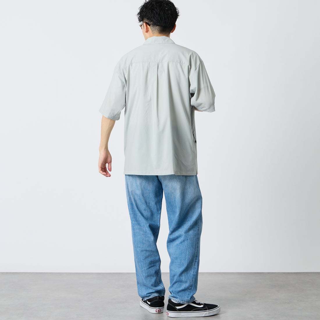 NANGA [ナンガ] PLC エクスカーション ショートスリーブシャツ [N2610-1J120A] I.GRY &&モデル身長：168cm 着用サイズ：M&&
