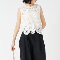 OFF WHITE&&モデル身長：162cm 着用サイズ：F&&
