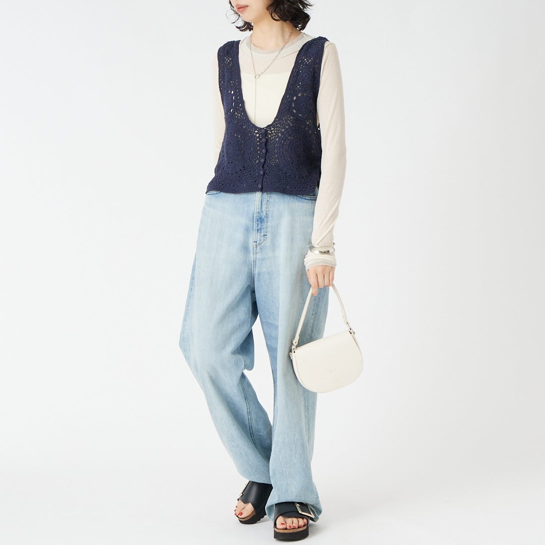Jeans Factory Clothes [ジーンズファクトリークローズ] クロシェレースベスト [12636-PF] NAVY &&モデル身長：162cm 着用サイズ：F&&