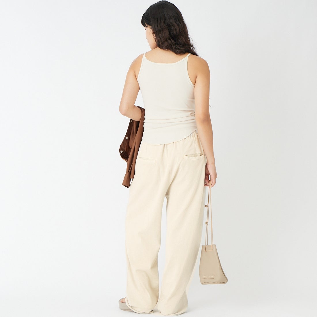 Jeans Factory Clothes [ジーンズファクトリークローズ] 16/2 タックスウェットパンツ [2621-418IN] GREIGE &&モデル身長：162cm 着用サイズ：S&&