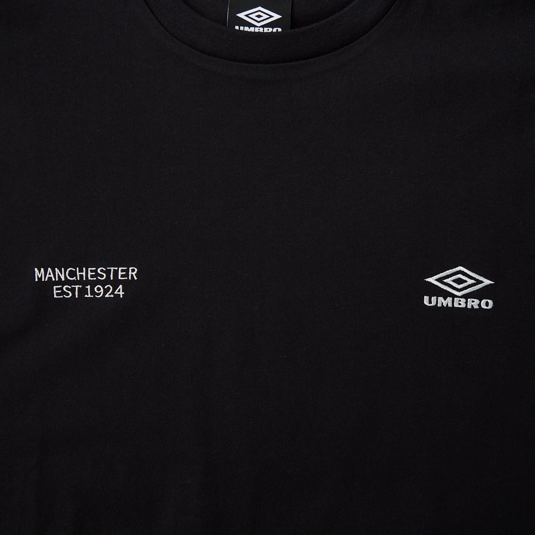 UMBRO [アンブロ] 別注 ワンポイント刺繍ロゴ ショートスリーブTシャツ [UMNK26SS-PO03-JF] BLACK