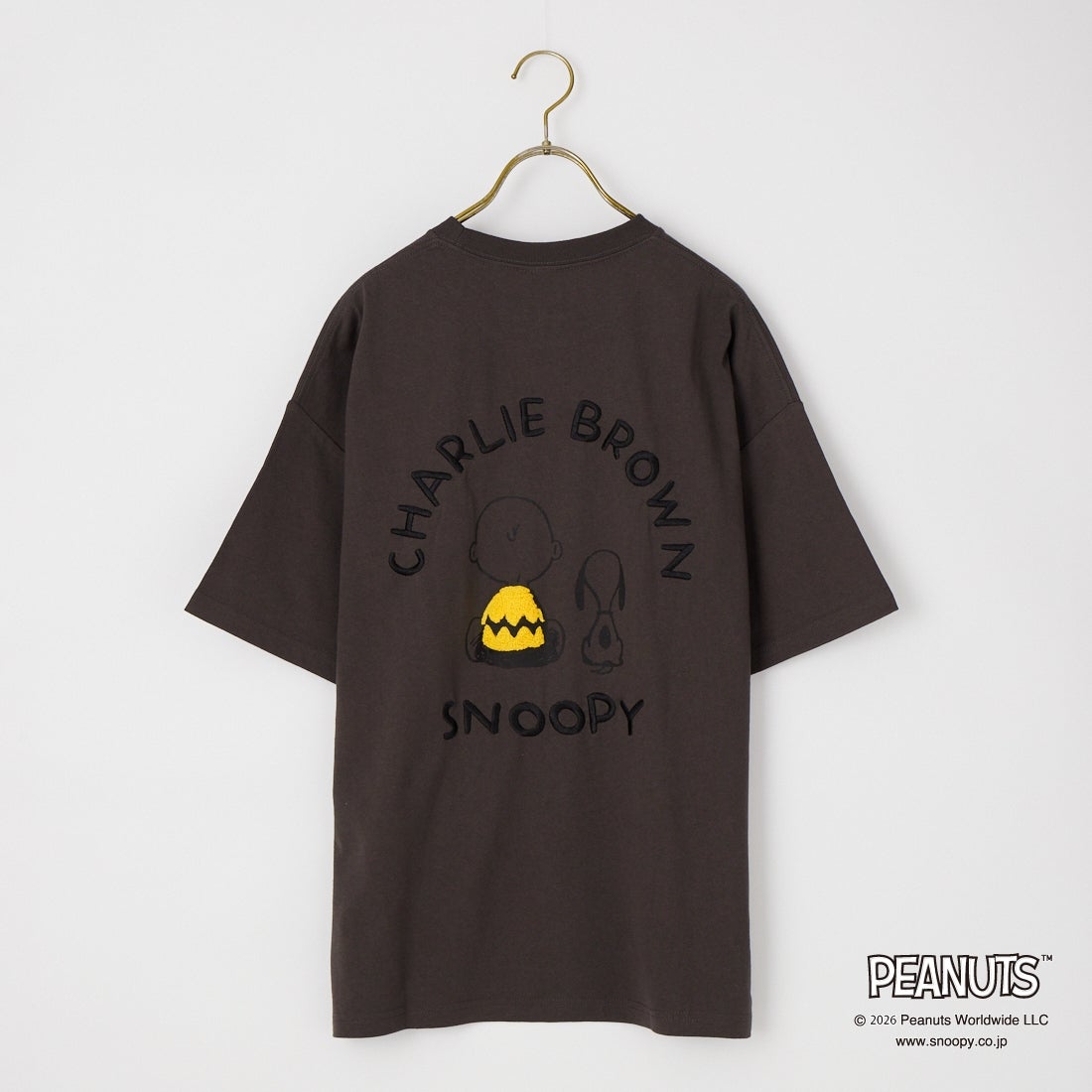 PEANUTS × JEANS FACTORY [ピーナッツ × ジーンズファクトリー] チャーリー・ブラウン / スヌーピー / 刺繍プリントTシャツ [JFC-262-049] SUMIKURO