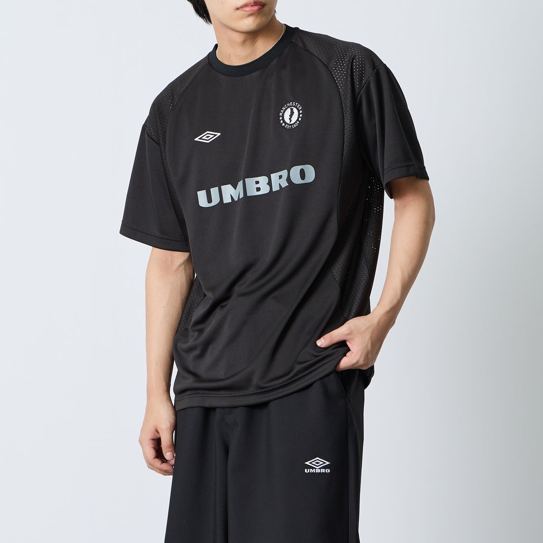 BLACK&&モデル身長：179cm 着用サイズ：L&&