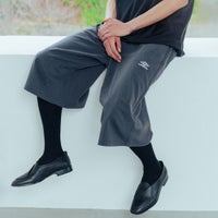 GRAY&&モデル身長：182cm 着用サイズ：L&&