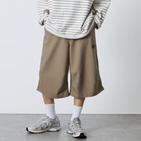 BEIGE&&モデル身長：168cm 着用サイズ：L&&