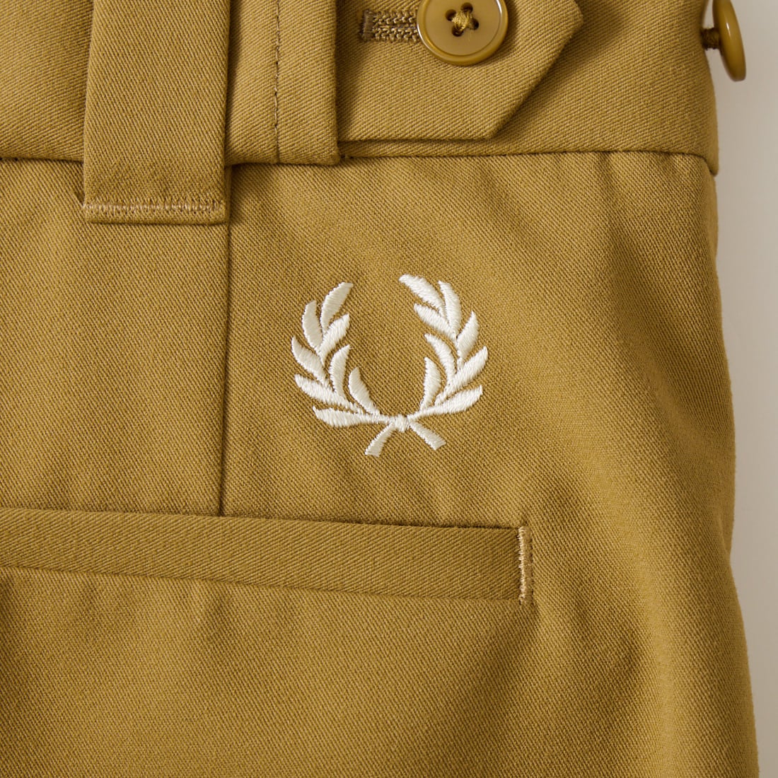 FRED PERRY [フレッドペリー] 別注 ワンポイントロゴ刺繍 テニストラウザーバミューダショーツ [FPM-26S-048JF]  SHADED STO