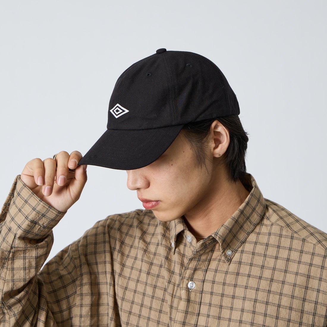 UMBRO [アンブロ] 別注 ワンポイント刺繍ロゴキャップ [SLG-05164-JF] 48 BLACK