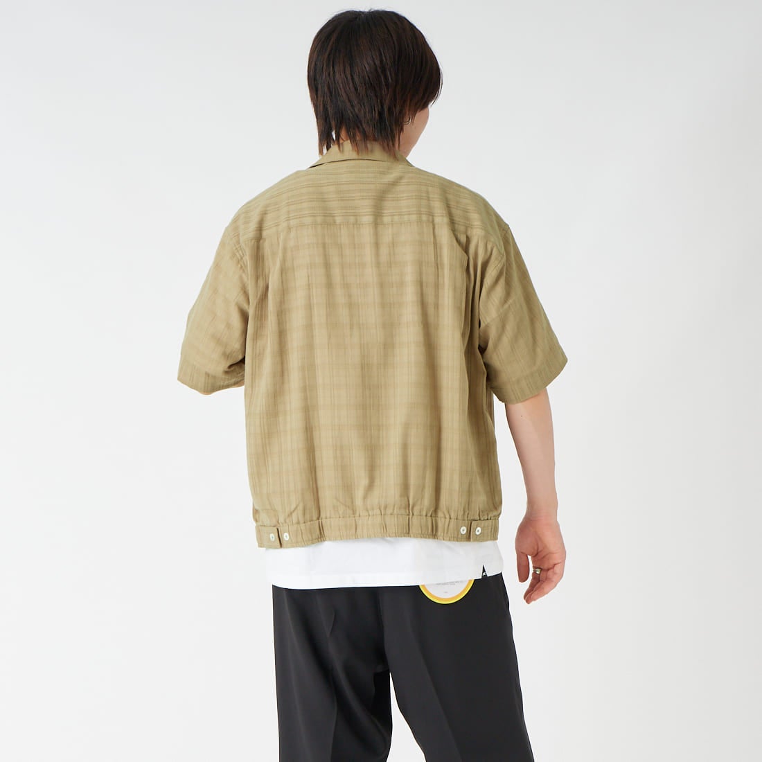 Jeans Factory Clothes [ジーンズファクトリークローズ] シアーエラスティックヘムオープンカラーシャツ [JFC-262-044] BEIGE &&モデル身長：177cm 着用サイズ：L&&