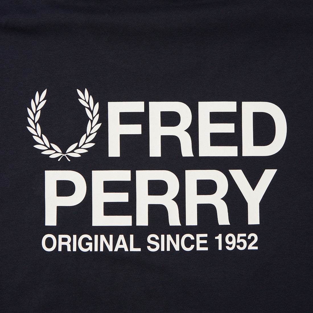 FRED PERRY [フレッドペリー] ブランドロゴバックプリントTシャツ [M2475] 608 NAVY