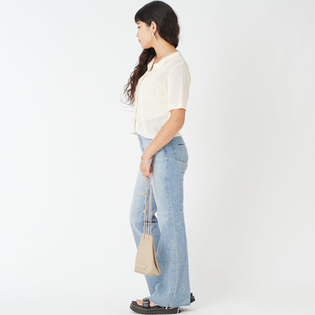 YANUK [ヤヌーク] フレアデニム CLAIRE [57161331] CVS &&モデル身長：162cm 着用サイズ：22&&