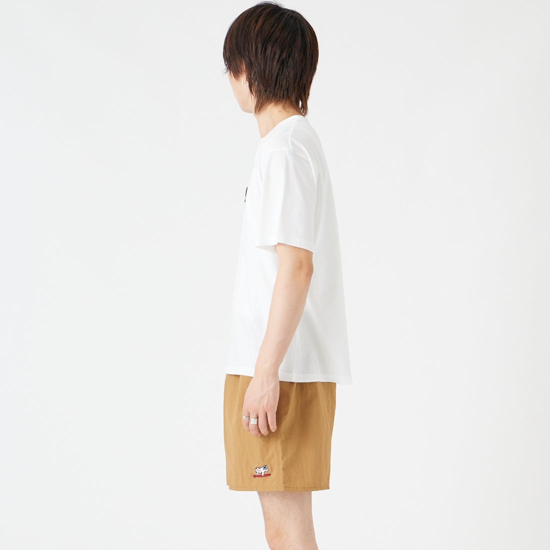 SY32 [エスワイサーティトゥ] 3D刺繍ショートスリーブTシャツ [32-26SN1-49] WHITE &&モデル身長：177cm 着用サイズ：M&&