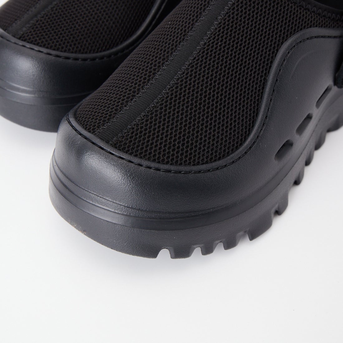 UGG [アグ] ピークモッド [1166912] BLACK