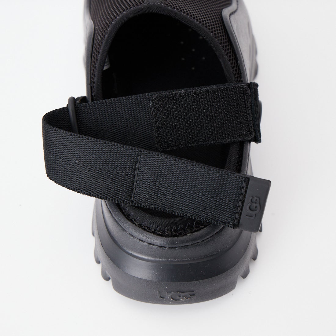 UGG [アグ] ピークモッド [1166912] BLACK