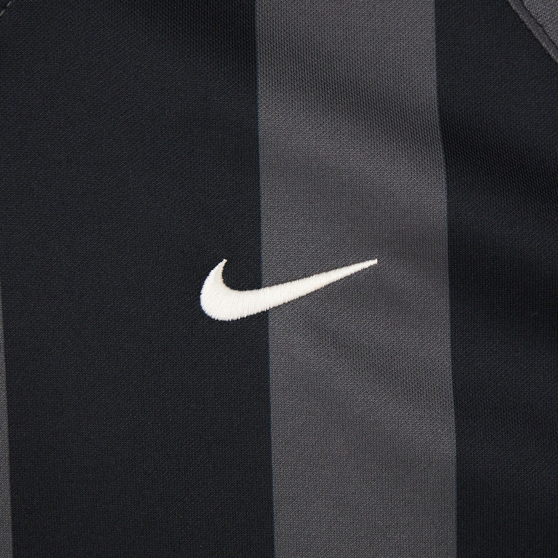 NIKE [ナイキ] NSW オーバーサイズドストライプジャージー [IO0914] 010 BLACK