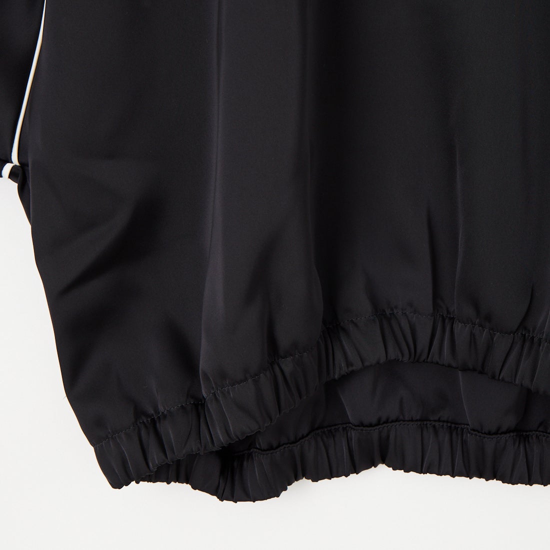 NIKE [ナイキ] NSW オーバーサイズドサテントップス [IH1331] 010 BLACK