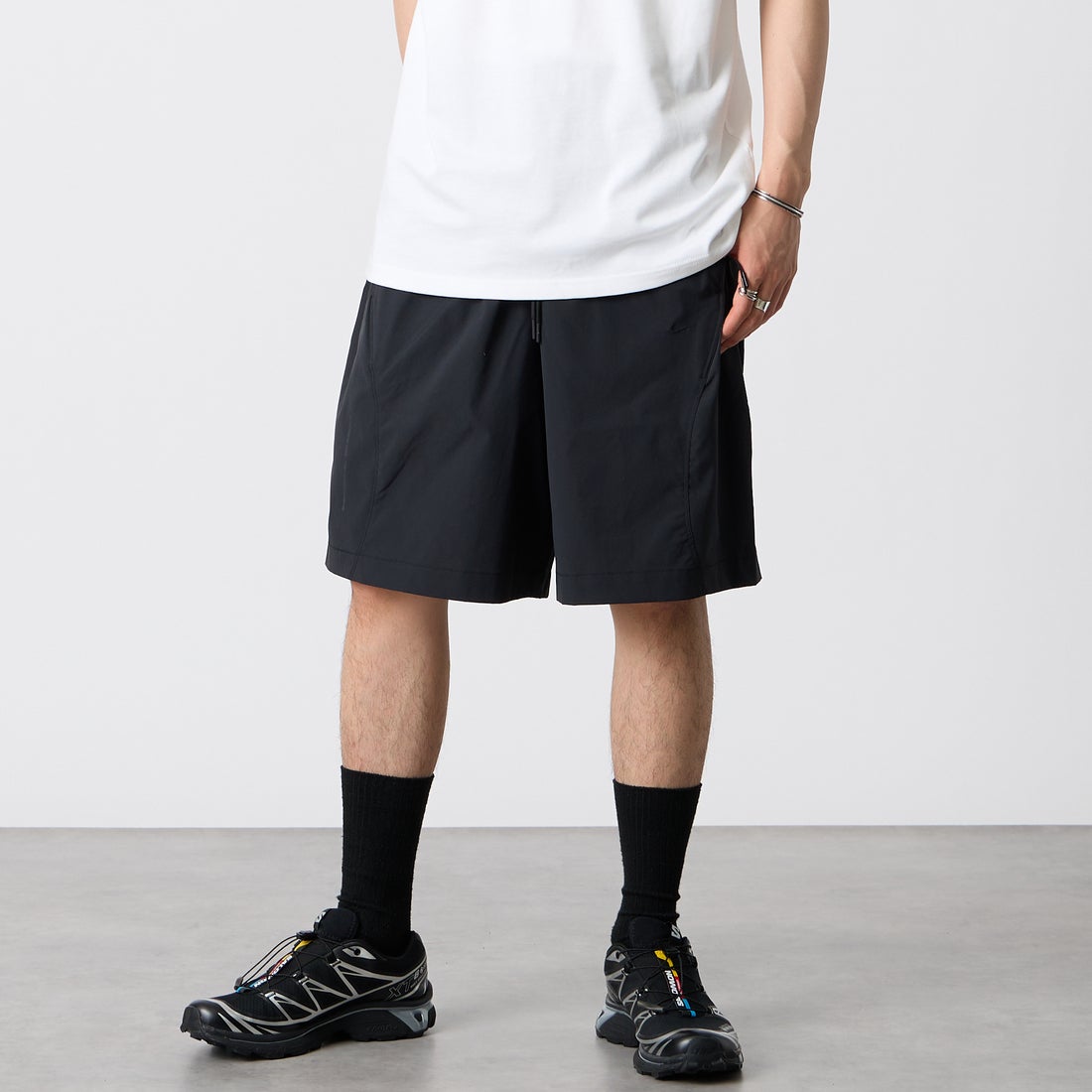 010 BLACK&&モデル身長：177cm 着用サイズ：M&&