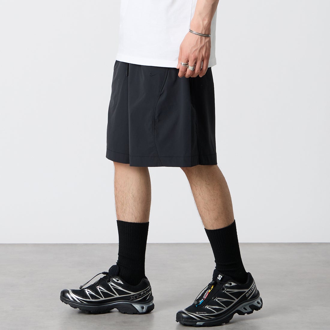 NIKE [ナイキ] テック ヘリオス Dri-FIT ショートパンツ [IF1305] 010 BLACK &&モデル身長：177cm 着用サイズ：M&&