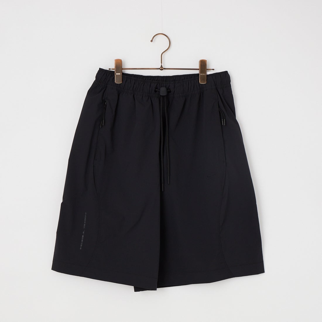 NIKE [ナイキ] テック ヘリオス Dri-FIT ショートパンツ [IF1305] 010 BLACK