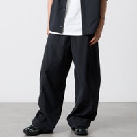 010 BLACK&&モデル身長：177cm 着用サイズ：M&&
