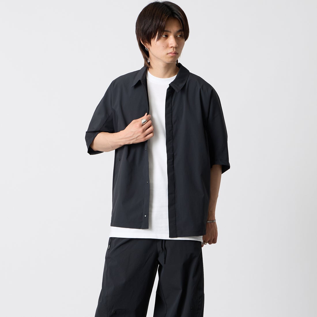 010 BLK/OF&&モデル身長：177cm 着用サイズ：M&&