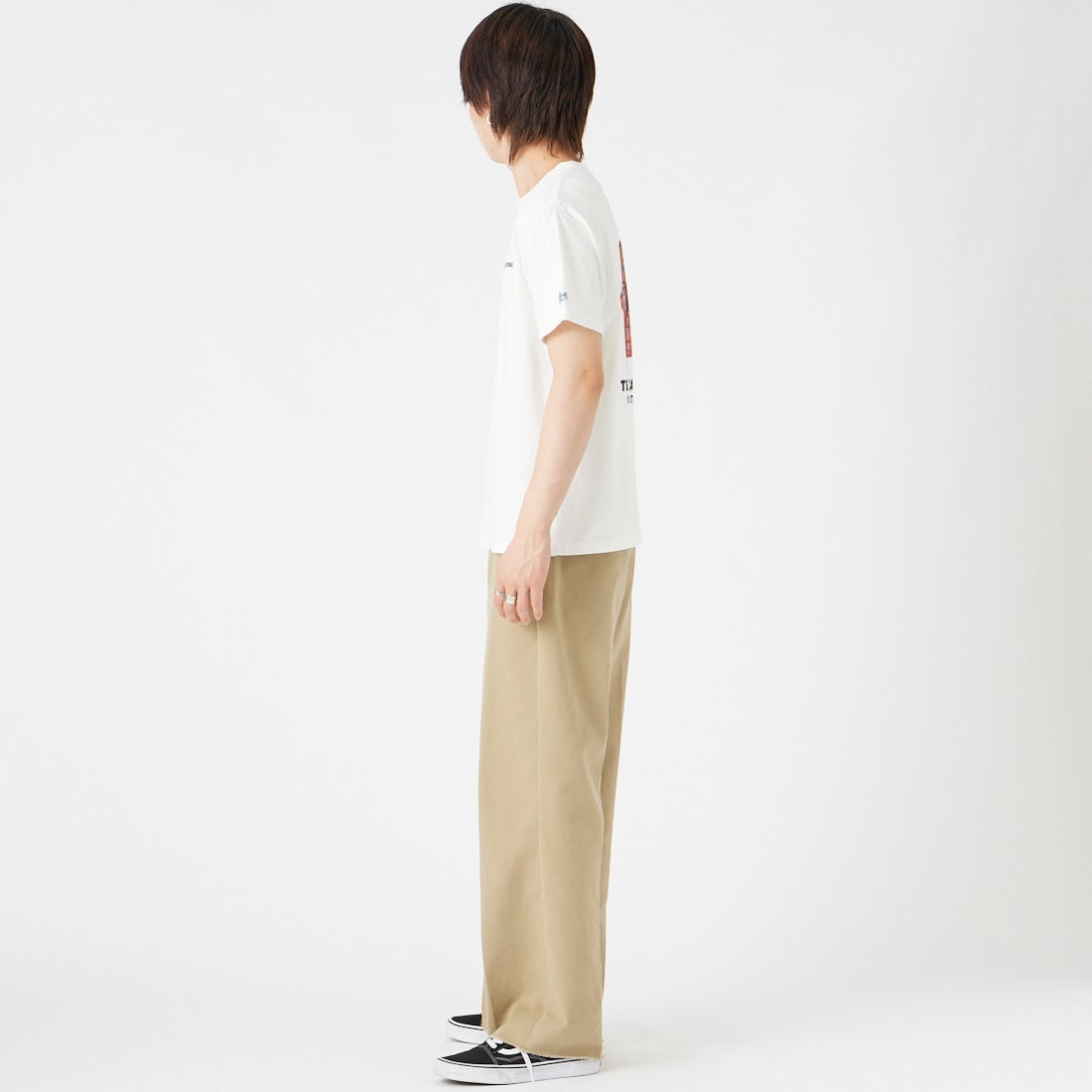 The Endless Summer [エンドレスサマー] BUHI チェアショートスリーブTシャツ [FH-26574355] 60 PIED &&モデル身長：177cm 着用サイズ：M&&