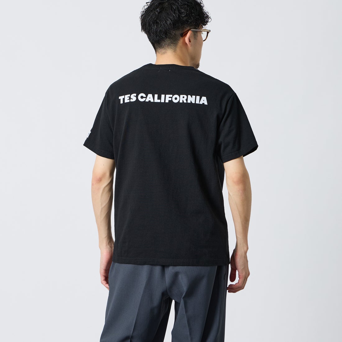 BLACK&&モデル身長：168cm 着用サイズ：M&&