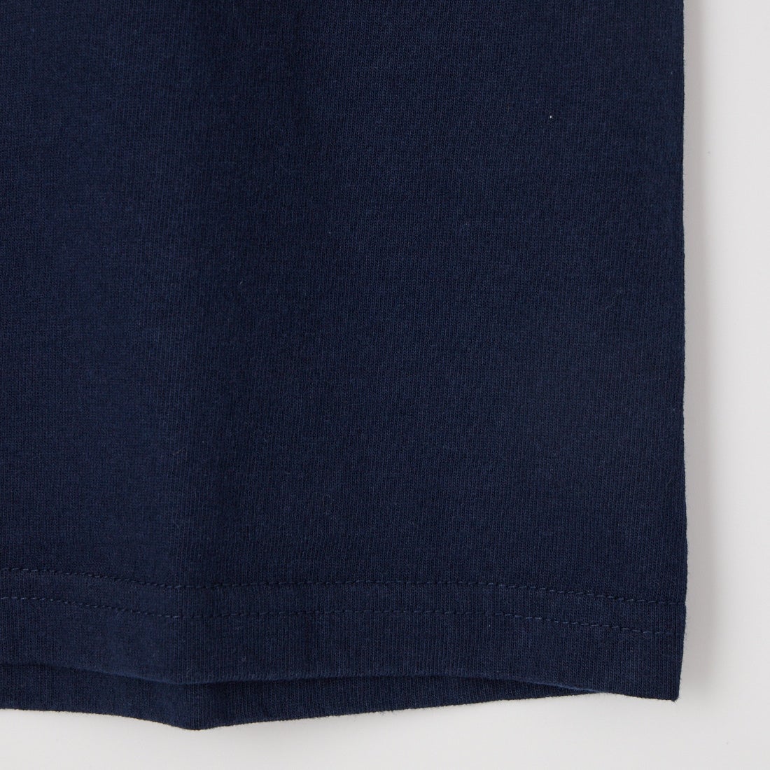 The Endless Summer [エンドレスサマー] 別注 TES CAL ワンポイントロゴ刺繍バックプリントTシャツ [FH-26574503-JF] NAVY