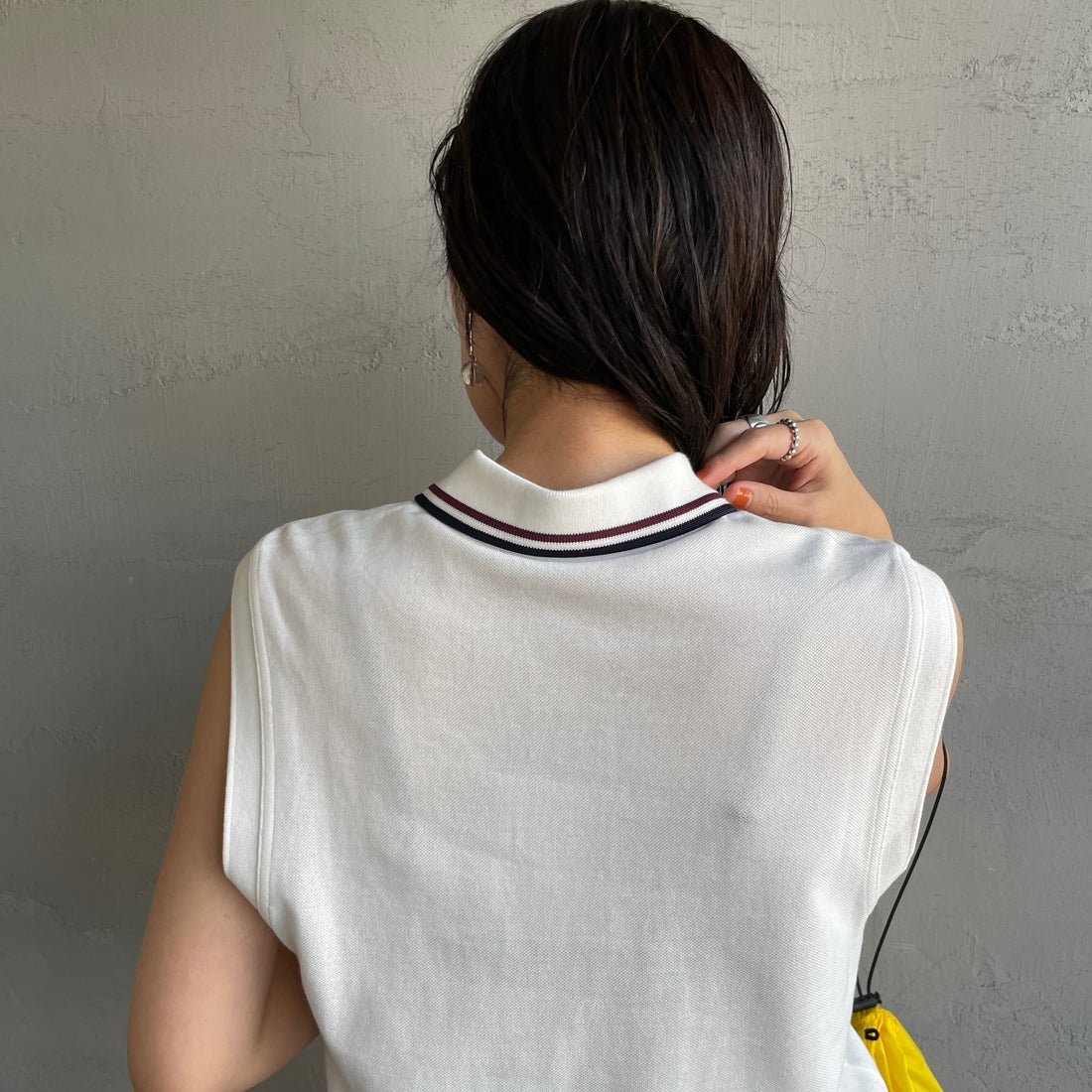 FRED PERRY [フレッドペリー] スリーブレスポロシャツ [G7200] 19C SNOW W &&モデル身長：160cm 着用サイズ：10&&