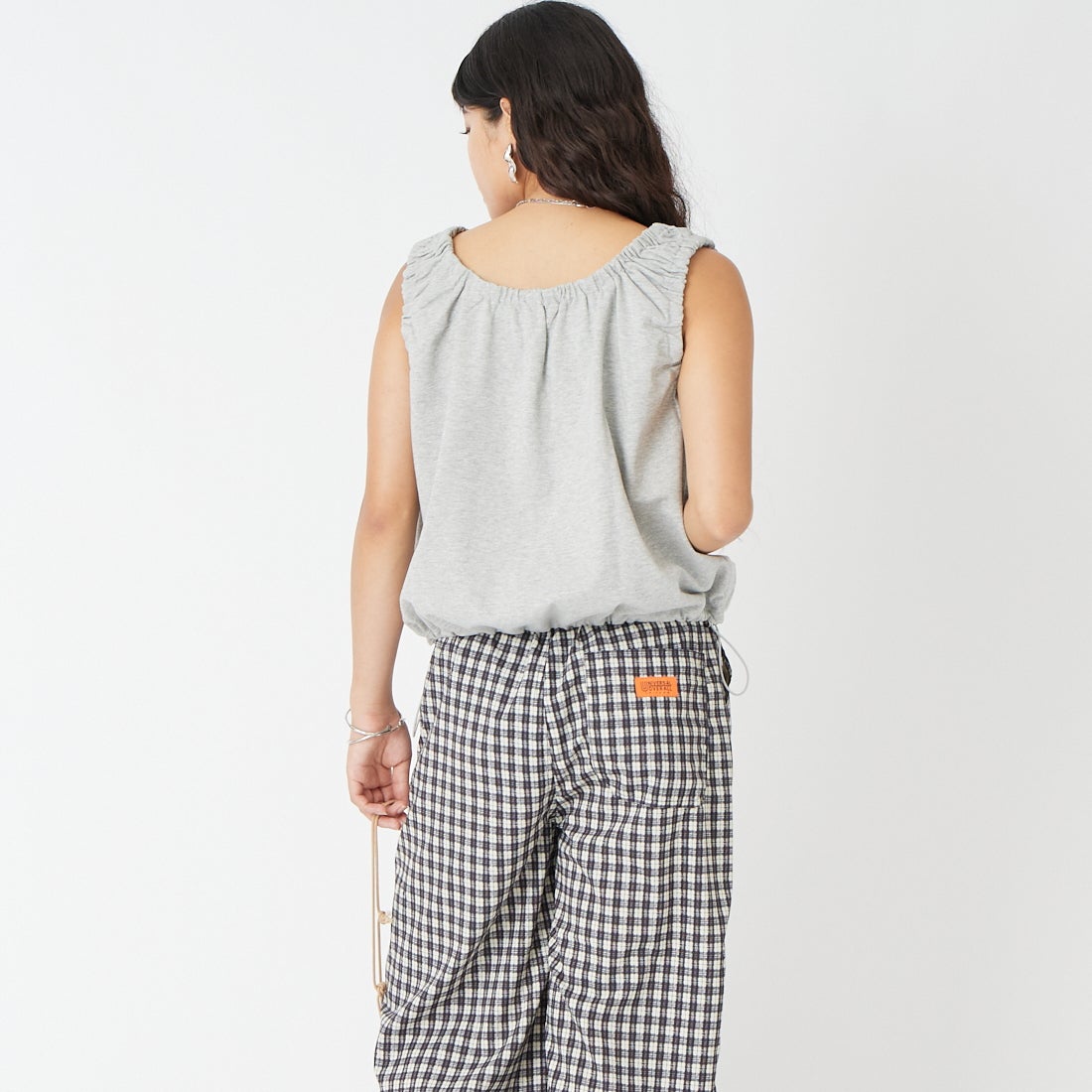 MAISON SPECIAL [メゾンスペシャル] 2WAY裏毛ギャザートップス [21261416302] GRY &&モデル身長：162cm 着用サイズ：F&&