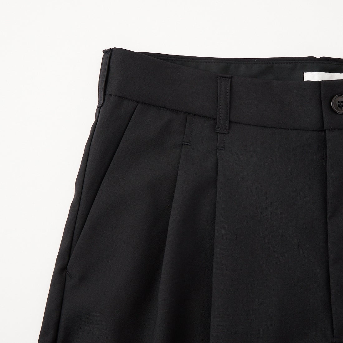 STILL BY HAND [スティルバイハンド] サマーウールショーツ [PT10262] BLACK