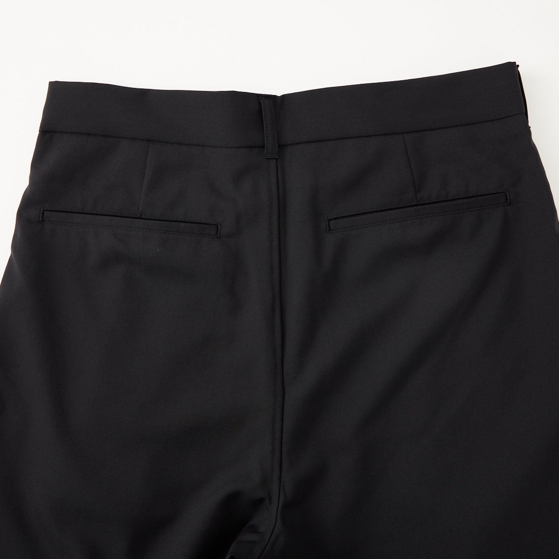 STILL BY HAND [スティルバイハンド] サマーウールショーツ [PT10262] BLACK
