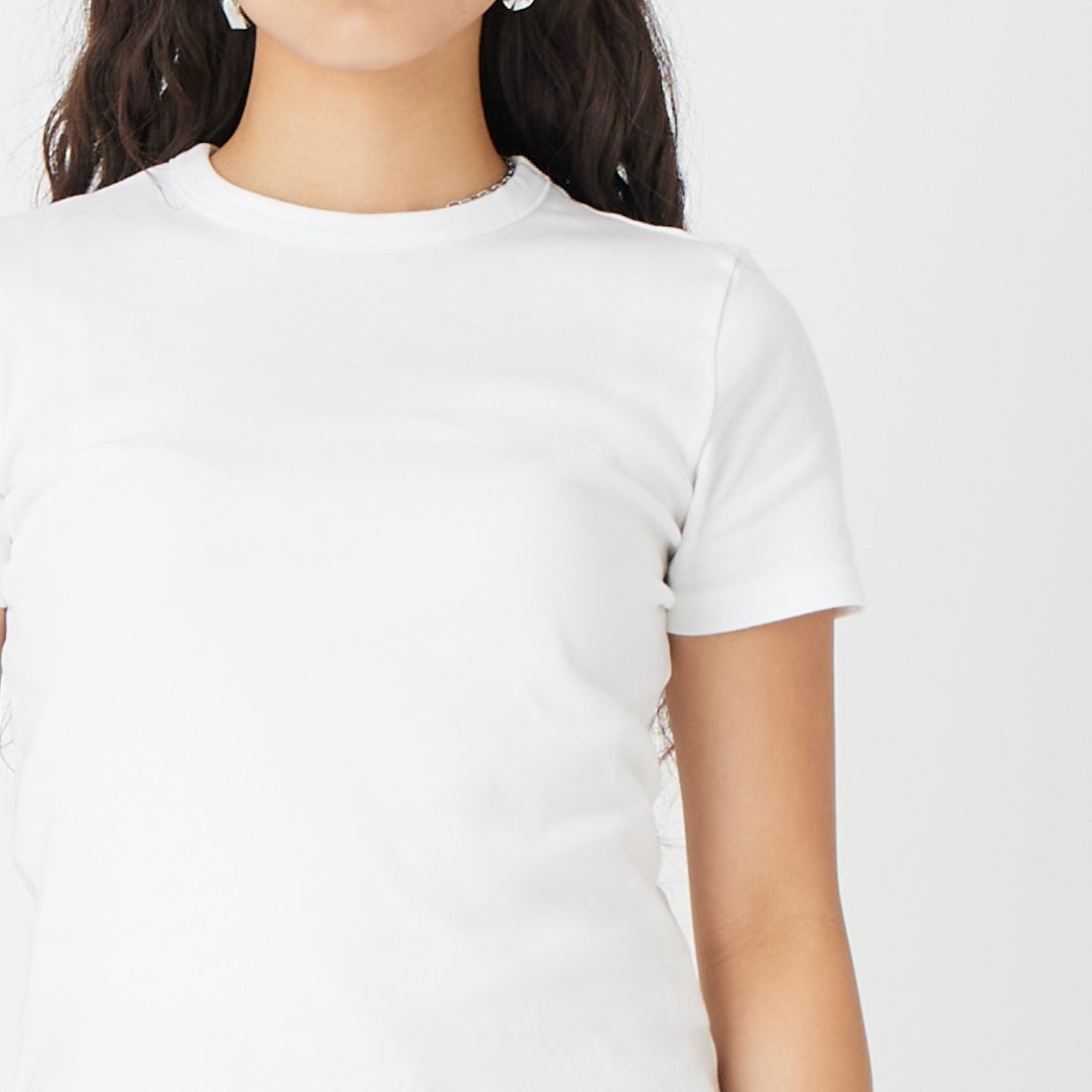 Oblada [オブラダ] パック半袖Tシャツ [M2610CU10] WHT/BLK &&モデル身長：162cm 着用サイズ：F&&