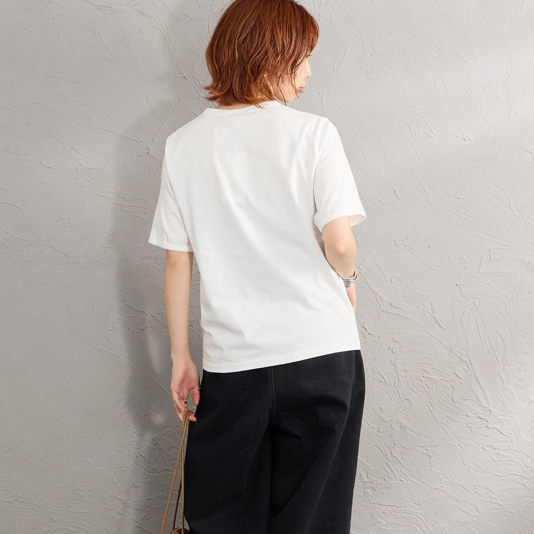 THE SHINZONE [ザ シンゾーン] SLADOLED PARLOR Tシャツ [26MMSCU06] 01 WHITE &&モデル身長：158cm 着用サイズ：F0&&