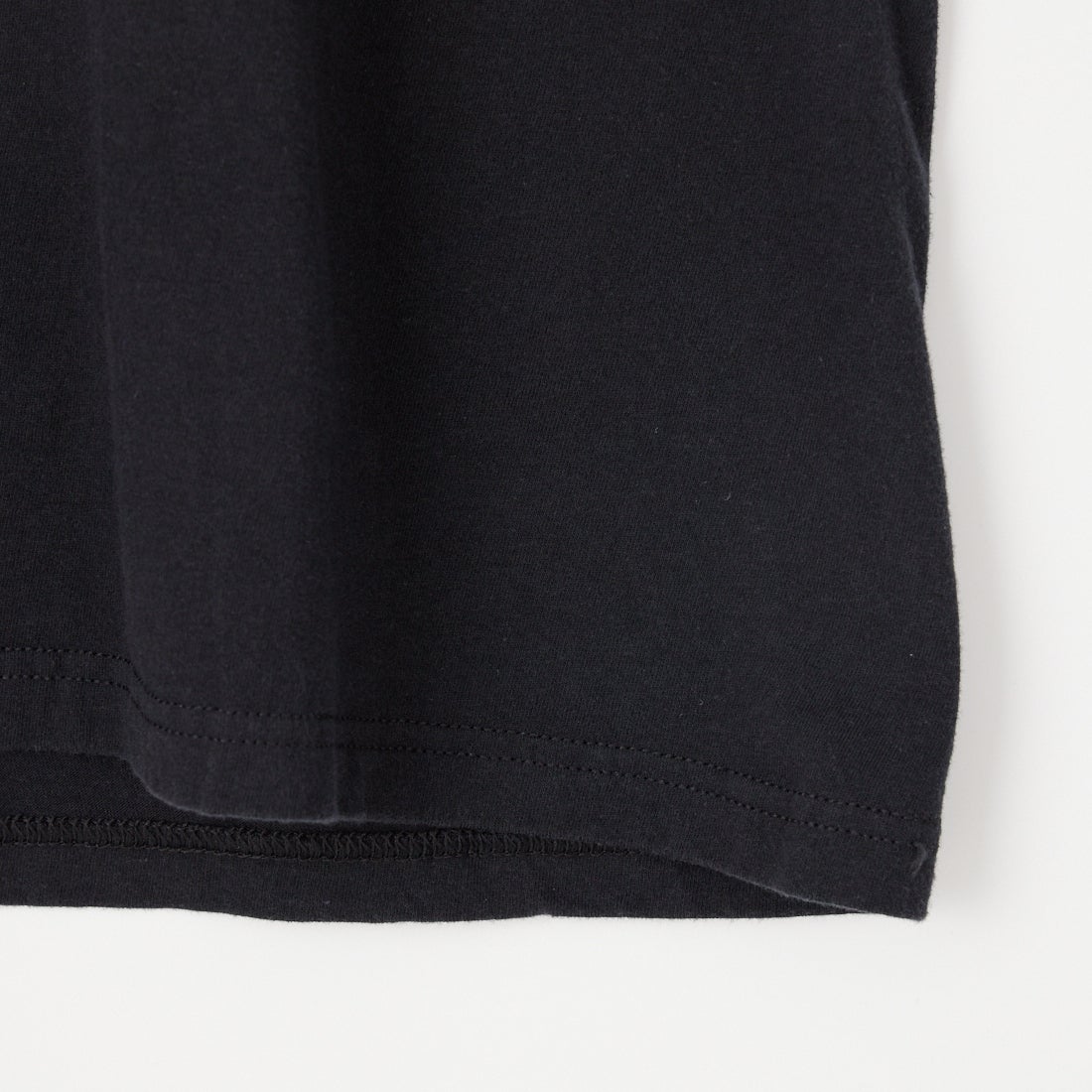THRIFTY LOOK [スリフティールック] フォトプリントTシャツ [TL25S106] BLACK