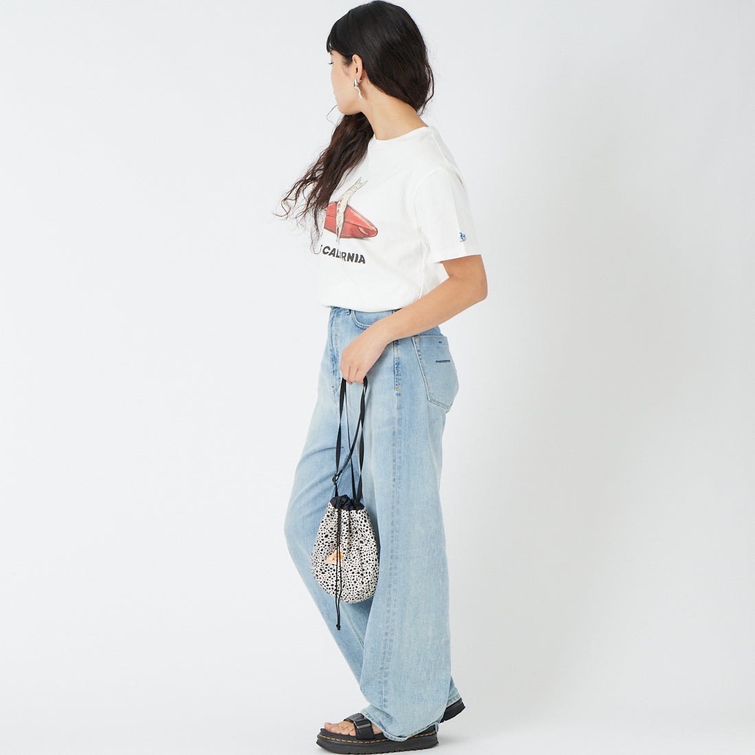 The Endless Summer [エンドレスサマー] BUHI サーファーTシャツ [FH-26574345] 07 WHITE &&モデル身長：162cm 着用サイズ：S&&
