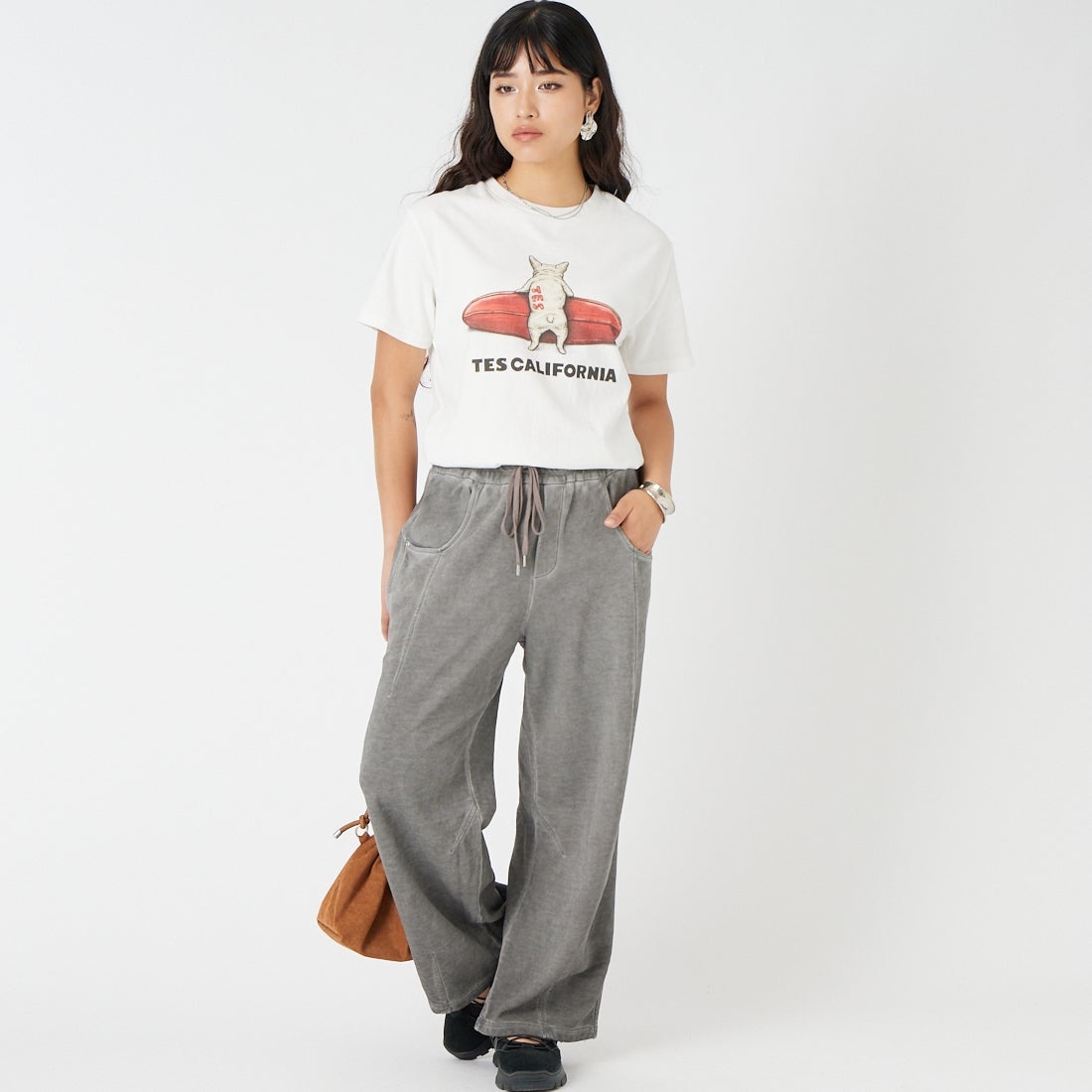 The Endless Summer [エンドレスサマー] BUHI サーファーTシャツ [FH-26574345] 07 WHITE &&モデル身長：162cm 着用サイズ：S&&