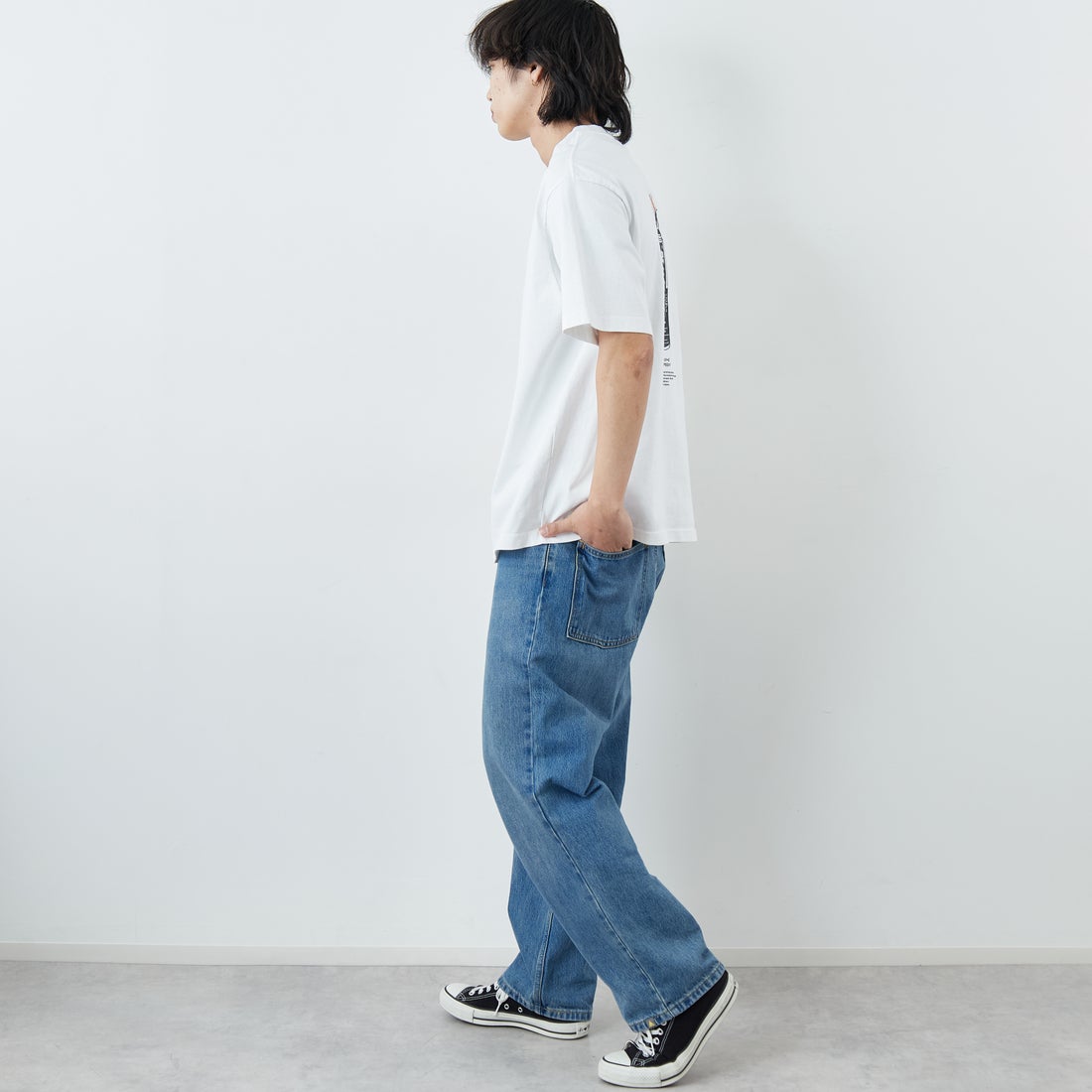 CHUMS [チャムス] アンチバグライトTシャツ [CH01-2717] W001 WHITE &&モデル身長：179cm 着用サイズ：L&&