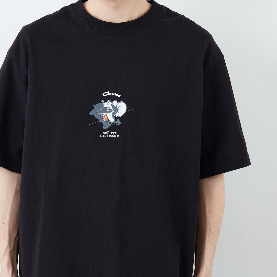 CHUMS [チャムス] アンチバグライトTシャツ [CH01-2717] K001 BLACK &&モデル身長：167cm 着用サイズ：L&&