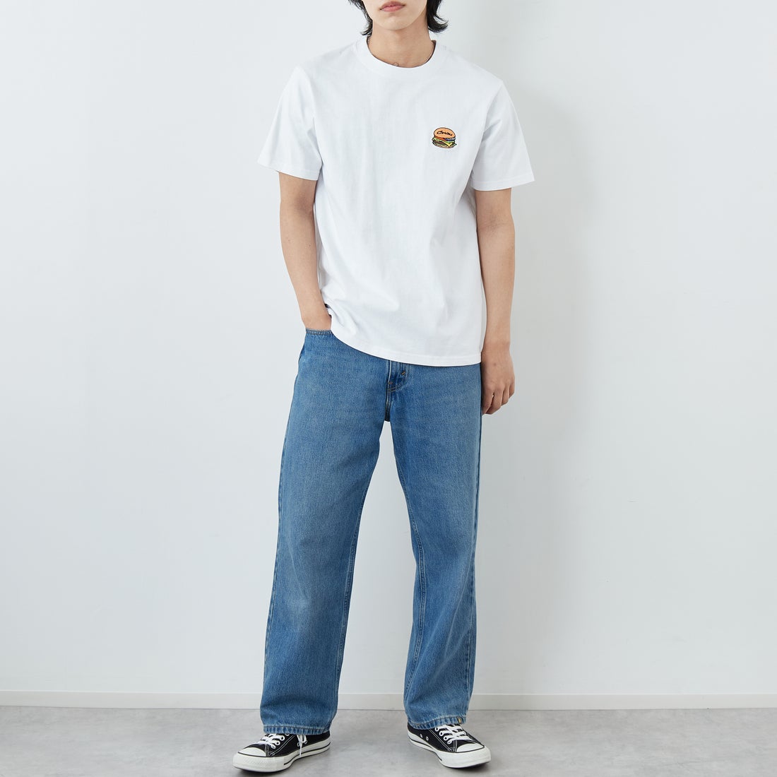 CHUMS [チャムス] ハンドメイドハンバーガーTシャツ [CH01-2740] W001 WHITE &&モデル身長：179cm 着用サイズ：L&&